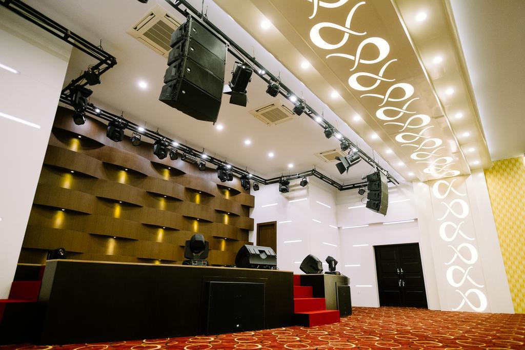 Alpha Hotel 3*