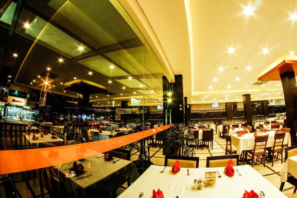 Alpha Hotel Pekanbaru